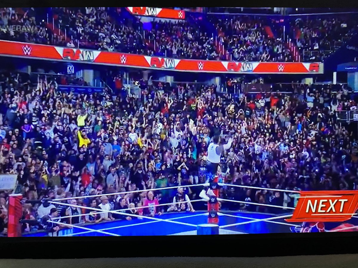 Iamzodkneel's tweet photo. Time for the Main Event from last weeks #RAW π Have to say tho itβs a little disrespectful to the champs @FinnBalor and @ArcherOfInfamy that we get all the entrance of the challengers but we go to bloody adverts when the Champs come out??!! π€π€·π»ββοΈ #Whatupwiththat ?! ππ‘ β¦ https://t.co/w4SIjROpKU