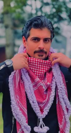 Thu2raya's tweet photo. @NewsJaco أكيد الوافي ايهاب العوني مؤثر و ملهم وأطيب قلب والمعرّف لا يعرّف@EhabAlAwni https://t.co/lfIa8NzKKZ
