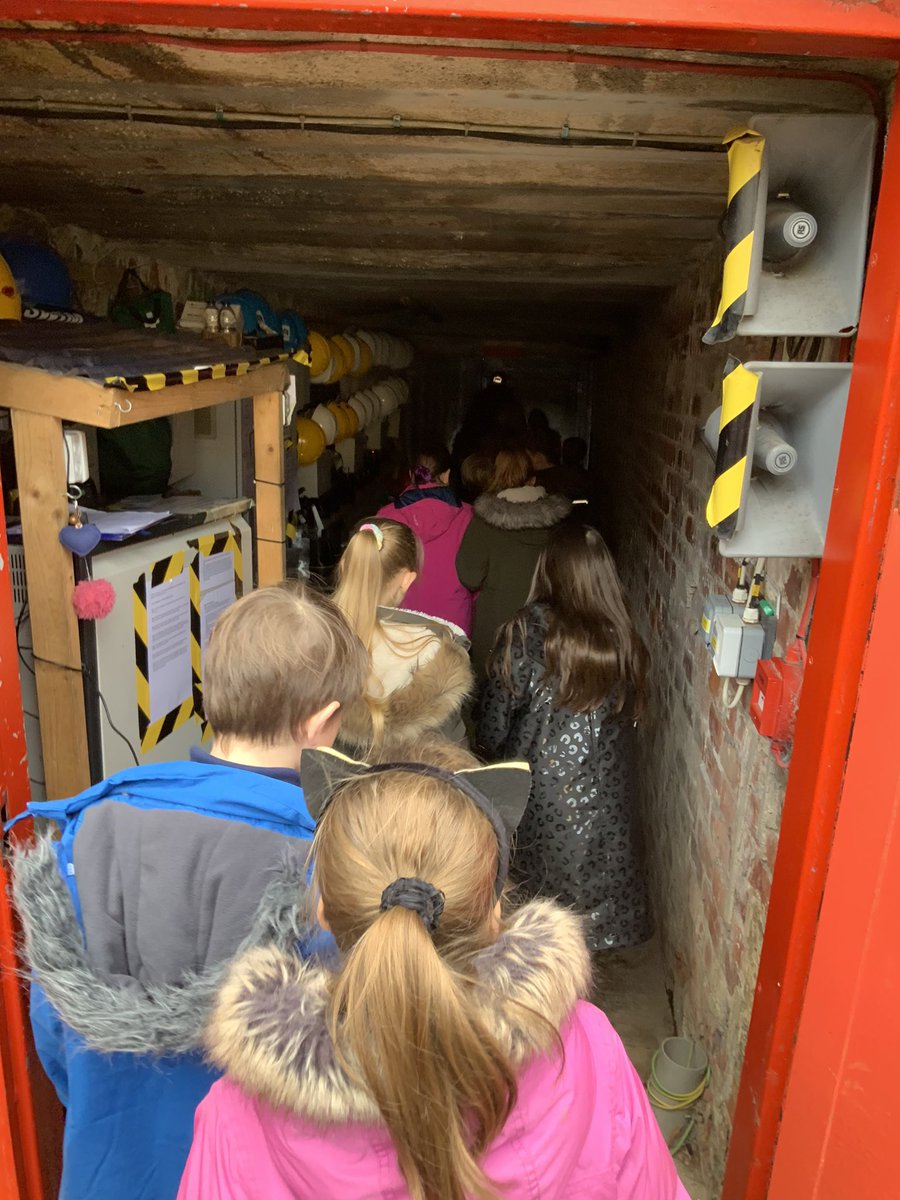 GosforthPark1st's tweet photo. What a brilliant experience! Blue Class loved their guided tour of the Victoria Tunnel and WW2 workshop. A huge thank you to our excellent tour guides @iloveouseburn https://t.co/gFCy3MXcL8
