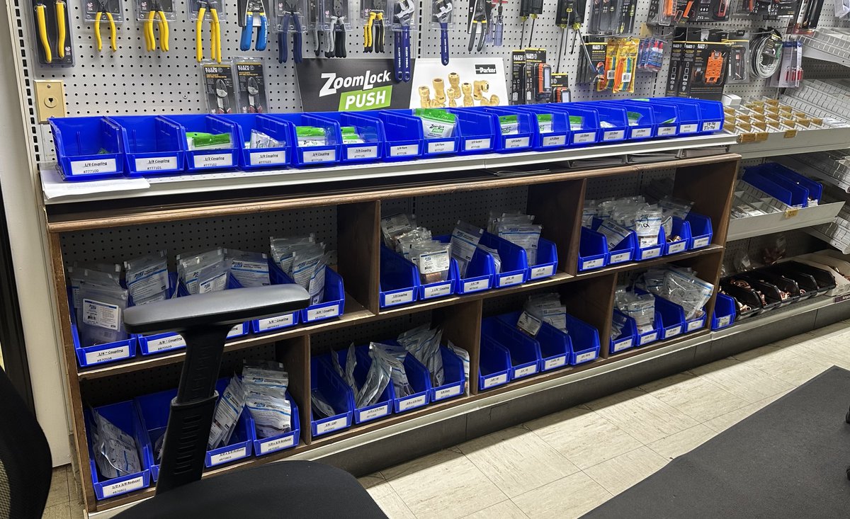 Sporlan's tweet photo. Thinking of trying flame-free #refrigerant fittings? Get the #ZoomLock advantage using #ZoomLockMAX or #ZoomLockPUSH at GA Larson in Paducah, KY. All fittings are in debris-free packaging hermetically sealed for a secure connection. https://t.co/TKzoOGGCUk #hvacr #GAlarson https://t.co/CaBpFA77fW