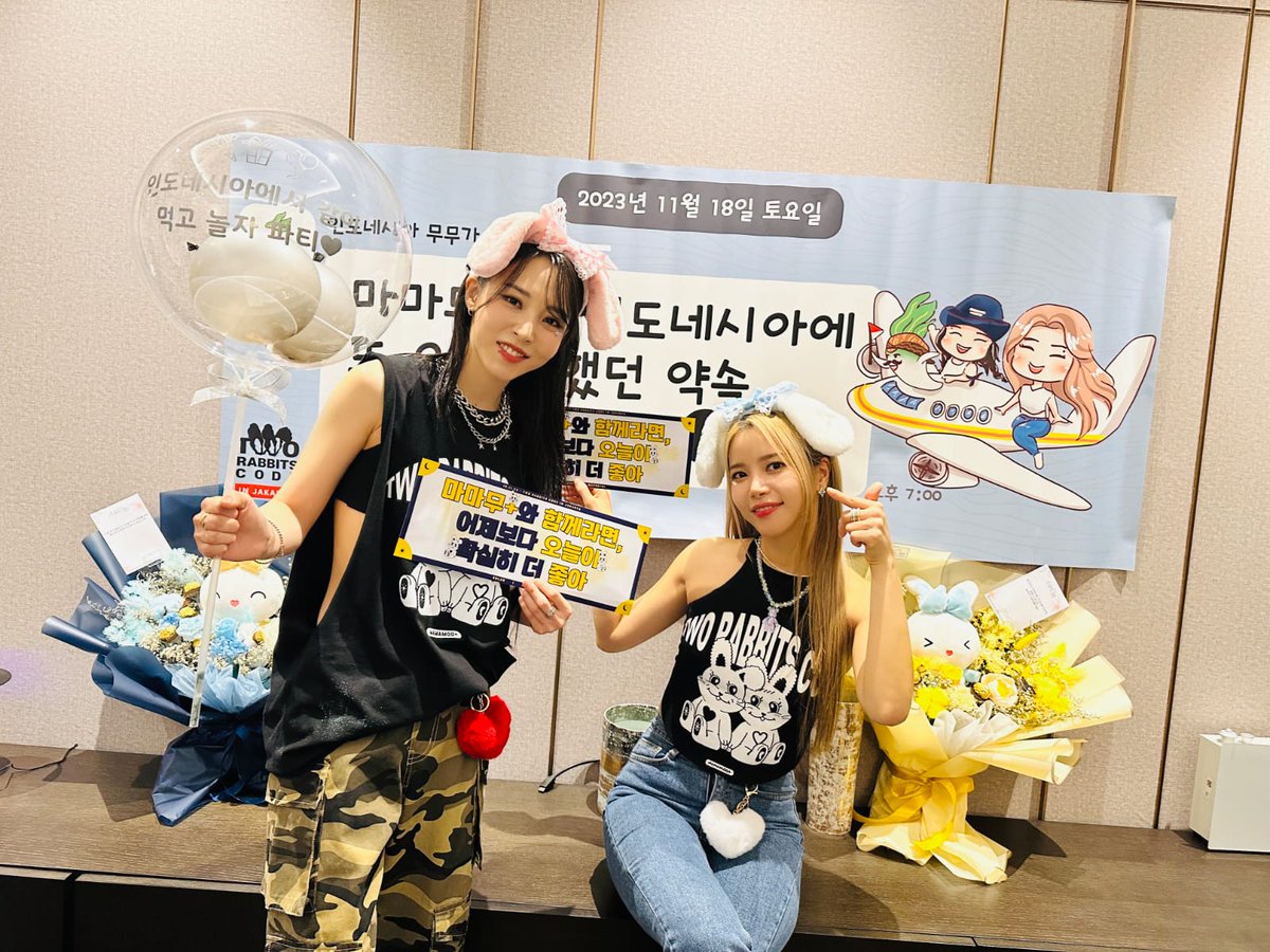 mamamooID's tweet photo. Tgl 18 November, MAMAMOO+ sukses ngadain konser tur perdananya : Two Rabbits Code di Indonesia. Event yang dilakukan berhasil bikin MAMAMOO+ terharu dan bilang kalo Moomoo Indonesia 'romantis', lho! Yuk kita bahas proses dibalik layarnya!
#MAMAMOOplusJKT
#MMMID_Project https://t.co/UH6SgQ4q5G
