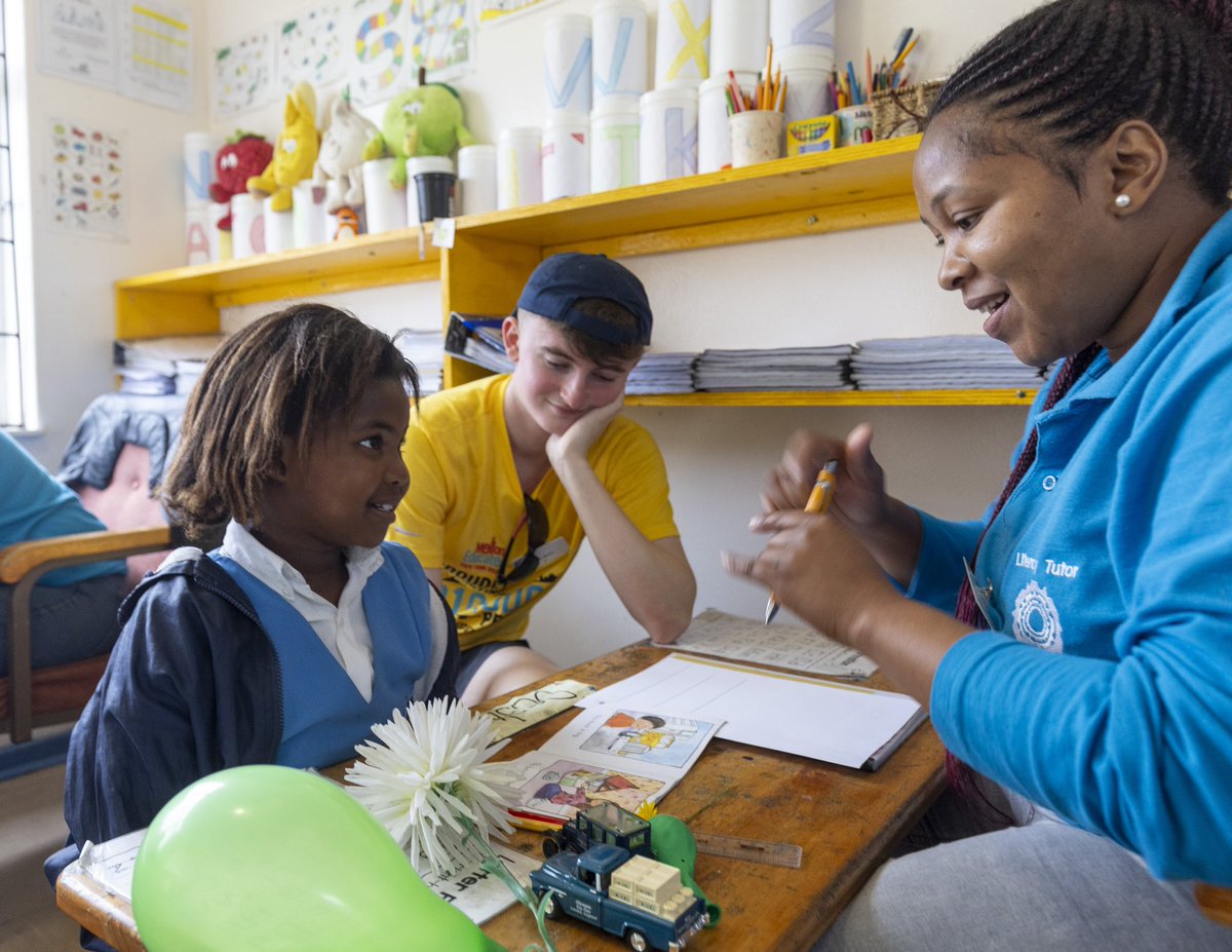 Our volunteers have the opportunity to visit some of our literacy hubs throughout the week 📕 The Blitz creates such an important foundation for our literacy program to grow. Have you signed up to experience the literacy hour? #literacy #buildingblitz #southafrica #charity