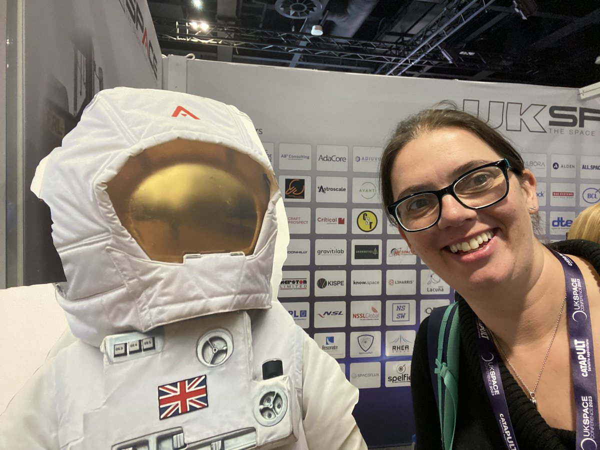 Meeting the @UKspace astronaut #ThanksSpace #AstronautSelfie