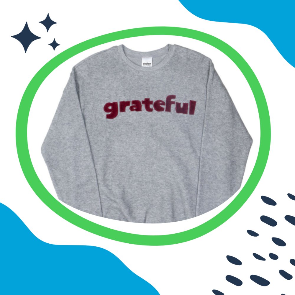 Declanla's tweet photo. πΊ Did you know that warm hearts are often the most grateful? What better way to express your gratitude than wearing it?
Our comfy "Grateful" fleece sweatshirt is ideal for those cool days.
https://t.co/FWn5DleCFA
#DeclanLA #UESmoms https://t.co/cEOVRvYb9m