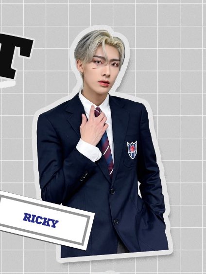 교복사진 더주세요