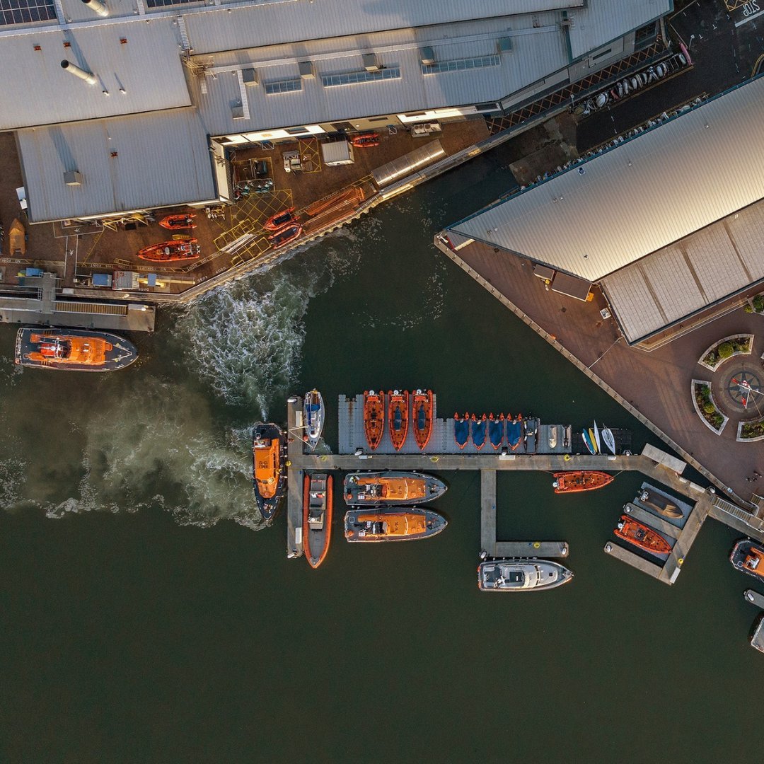 RNLI tweet picture