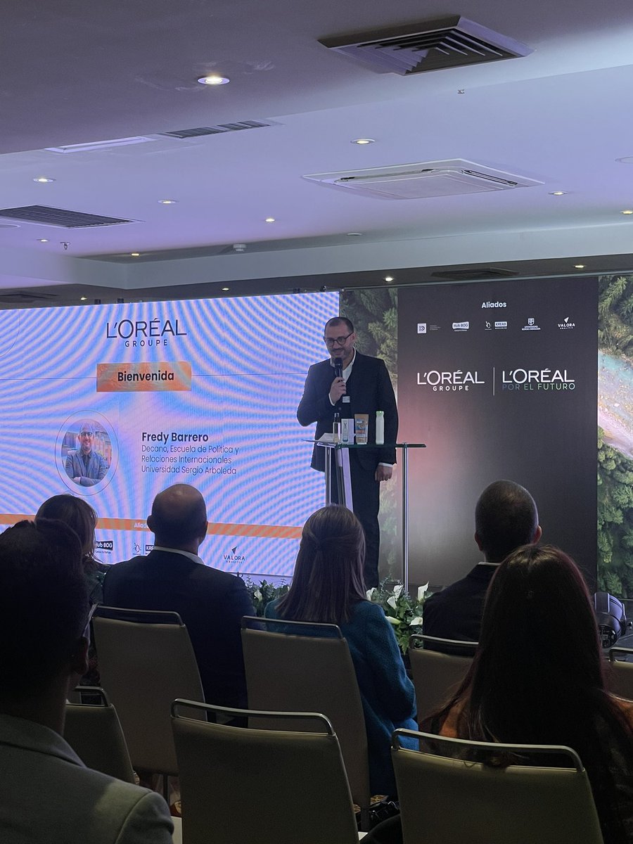Iniciamos con el Foro: Acelerando el camino de la sostenibilidad a través de alianzas poderosas con Fredy Barrero, decano de <a href="/EPRIdelaSergio/">Escuela de Política y Relaciones Internacionales</a> de la <a href="/USergioArboleda/">Universidad Sergio Arboleda | #SergistaSiempre</a> 

#SostenibilidadConL’Oréal #AlianzasSostenibles #CaminoSostenible #HaciaUnMundoMásSostenible #SustainableBeauty