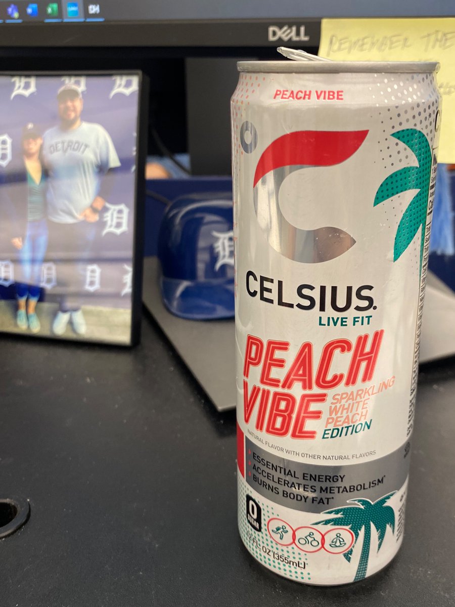 milz_chris's tweet photo. Last days before the four-day holiday weekend, powered by @CelsiusOfficial #notanad https://t.co/xVHlu1sqTG