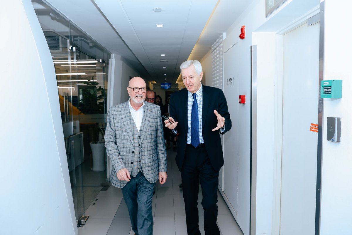 Tourism Ireland joined Visit Britain in China this week <a href="/Destination/">Destination Hotels</a> Britain China here am I discussing future opportunities with VB Chairman Nick de Bois CBE in markets where a joint approach can work ⁦<a href="/TourismIreland/">Tourism Ireland</a>⁩