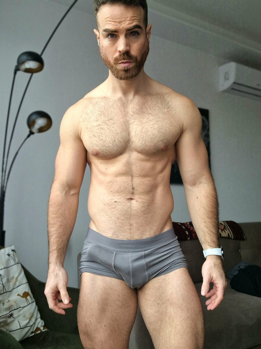ChristheDee's tweet photo. Underwear is getting uncomfortable...😜 https://t.co/EAx6gVZeJ4