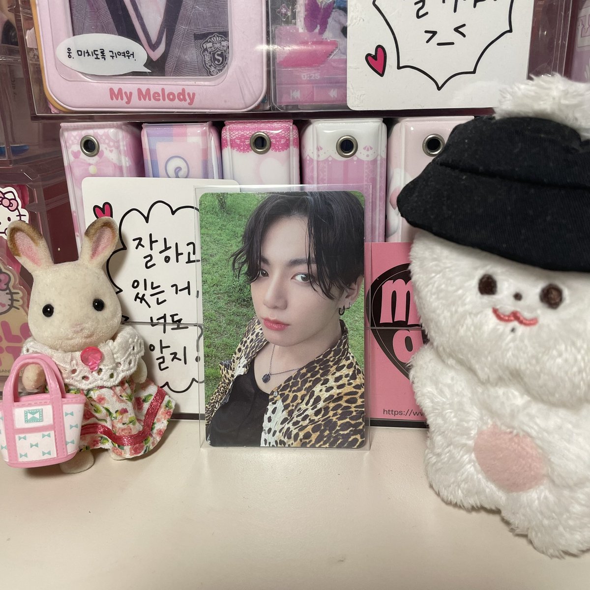 8sunging's tweet photo. BTS PHOTOCARD SELL!
방탄소년단 정국 포카 판매!

공식포카 많이 넣어드리고요!
비공굿도 당연히 많이 넣어드립니다!

다른 포토카드도 있으니 DM주세요!

#BTS #정국 #포카양도 #포카판매 #정국포카양도 #콜렉트북 #포카홀더 #윗치폼 https://t.co/JMbzrrInBS