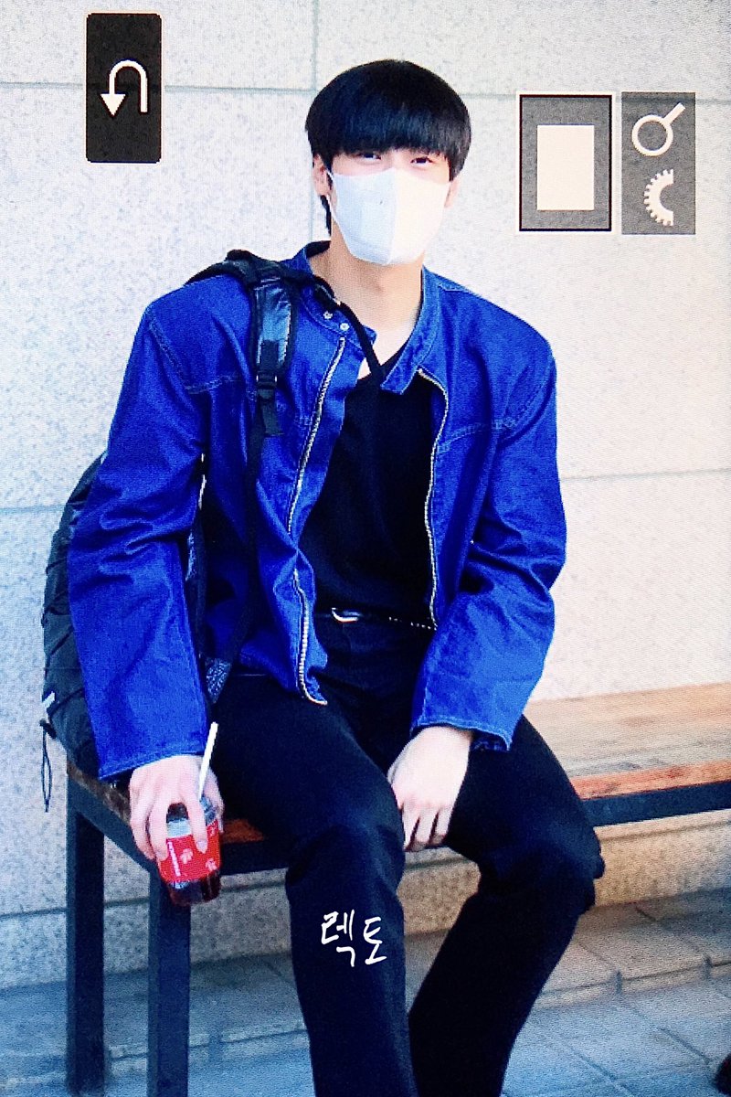 Recto1031's tweet photo. 231121 프리뷰

커피 한 잔의 여유를 아는 품격 있는 남자

#엔플라잉 #Nflying #이승협 #LeeSeungHyub #JDON #preview https://t.co/Ex4InjTuW9