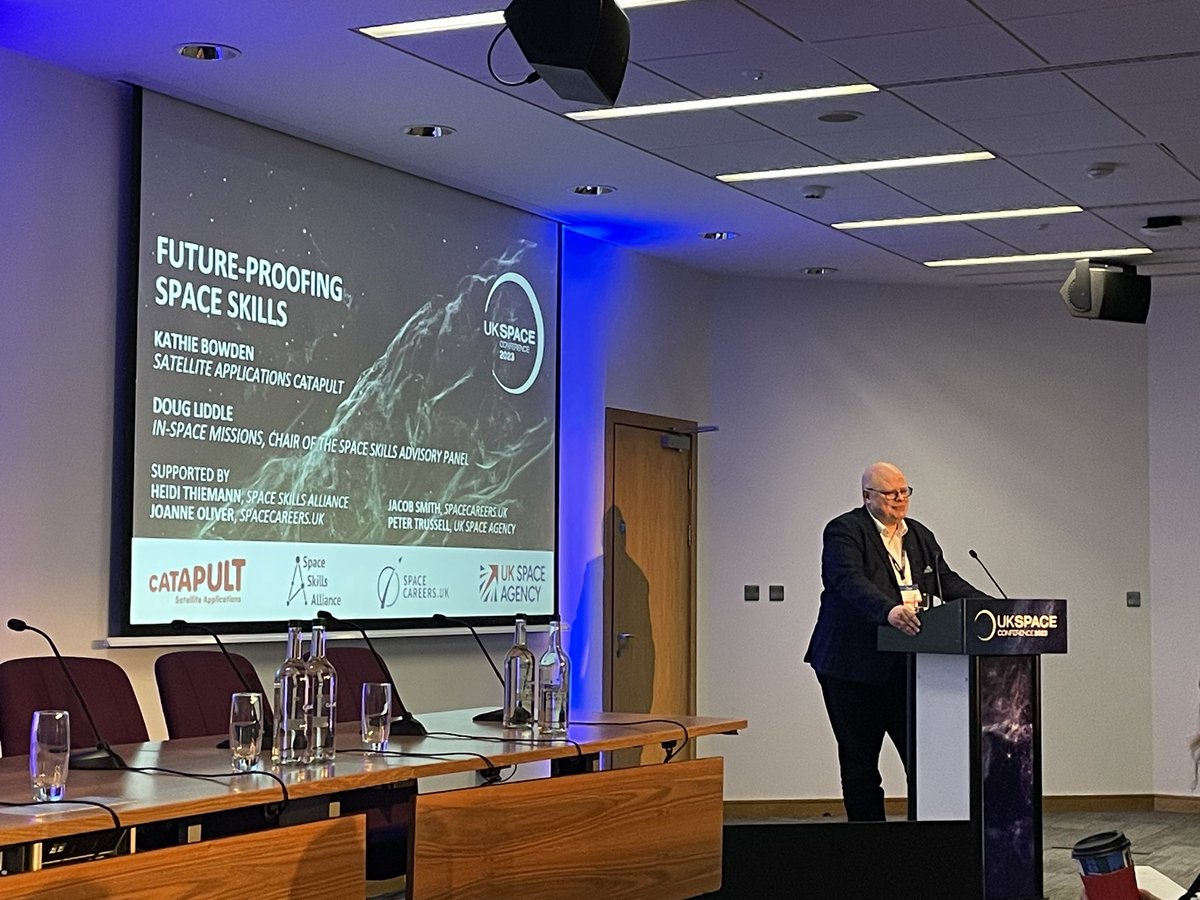 SpaceColinB's tweet image. Not many empty seats at the Future-proofing space skills session at #UKSC2023, being opened by @UKspace Vice Chair and Chair of the #Space #Skills Advisory Panel @TheBordonRocket.  Shows the increasing recognition of skills as fundamental to growing the UK space sector.