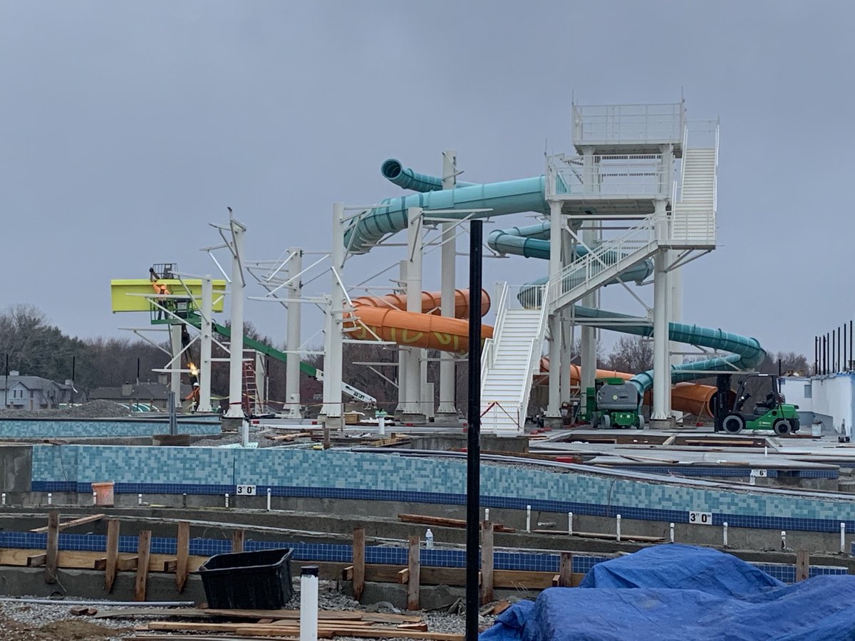 JclemmonsJeff's tweet photo. The first section of the stand-up slide is getting installed. There are 4 outdoor slides at the New Blue Surf Bay Waterpark. ⁦@McCownGordon⁩ ⁦@BlueSpringsPark⁩ https://t.co/Z3mWB07Eob