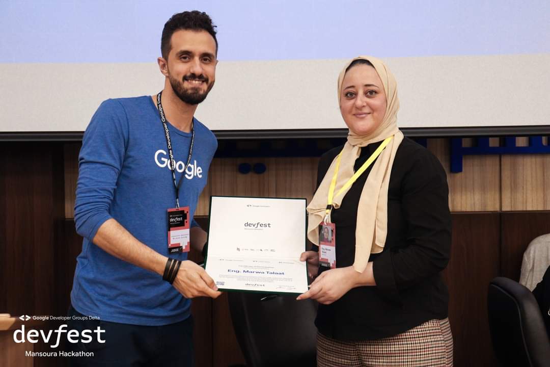 GDG_Delta's tweet photo. Celebrating our judges and Mentors β€π₯
#TechInnovation #DevFestMansouraHackathon2023 #DevFest2023 #DevFestMansoura2023 #DevFestNewStyle #NewStyleMansoura23 #GDGDelta #WTMDelta #freepalestine https://t.co/2VIH6kUZh3
