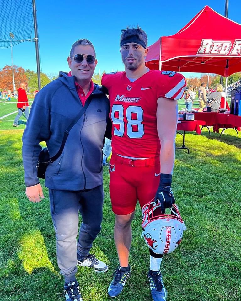 Ele Kauderer tweet media