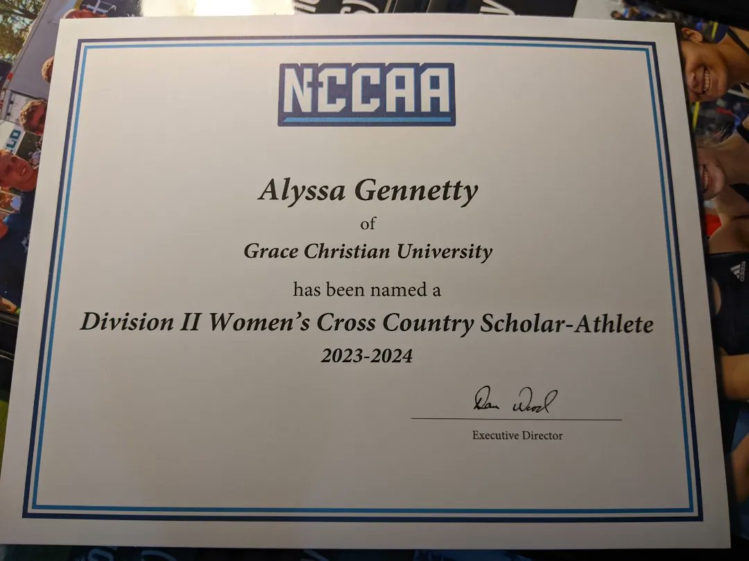 GraceTigersXC's tweet photo. We're so very proud of our Scholar-Athlete Award winners! There's a reason why it's listed first on our social media bio. #characterandeffort #runforHim #tigerstrong🐯💪 https://t.co/TtLypZEoTT