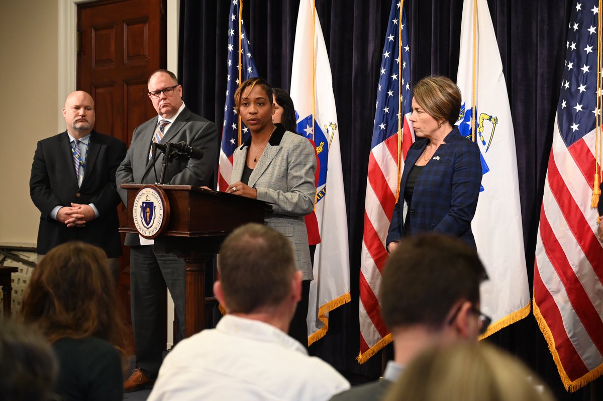 We know that no singular person, office, or organization should have to address incidents of hate alone. I joined @MassGovernor as she announced the new Hate Crimes Awareness & Response Team that will ensure communities have the resources & support to respond to address hate.