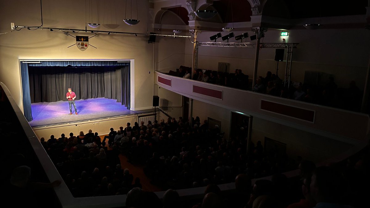 What a great time we had with Jim Smith The Comedy Farmer at Hawick Town Hall at the weekend. A sold out show, great audience and big laughs🤣 Be the first to know about big names in comedy and sign up to our newsletter here👉tinyurl.com/comedy-24