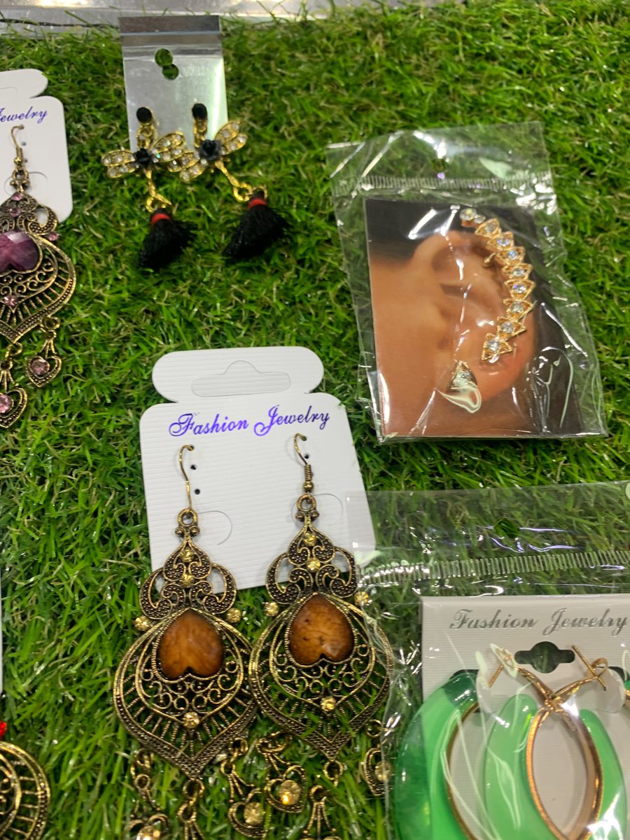 hindushop's tweet photo. https://t.co/LpzaBneqZm