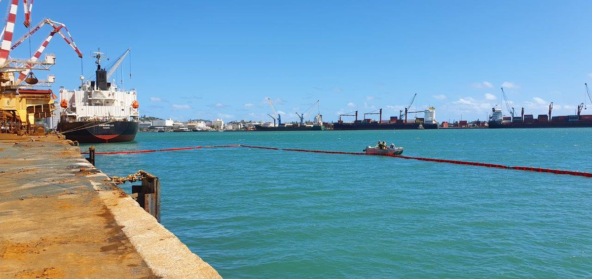 LeFlochDepol's tweet photo. Formation de lutte antipollution pour la société Le Nickel-SLN en Nouvelle-Calédonie / Oil spill response training for the company Le Nickel-SLN in New-Caledonia
@GroupeEramet #oilspill #formation #training #nouvellecaledonie #newcaledonia
👉 more information on our website https://t.co/7YqxgviDcb