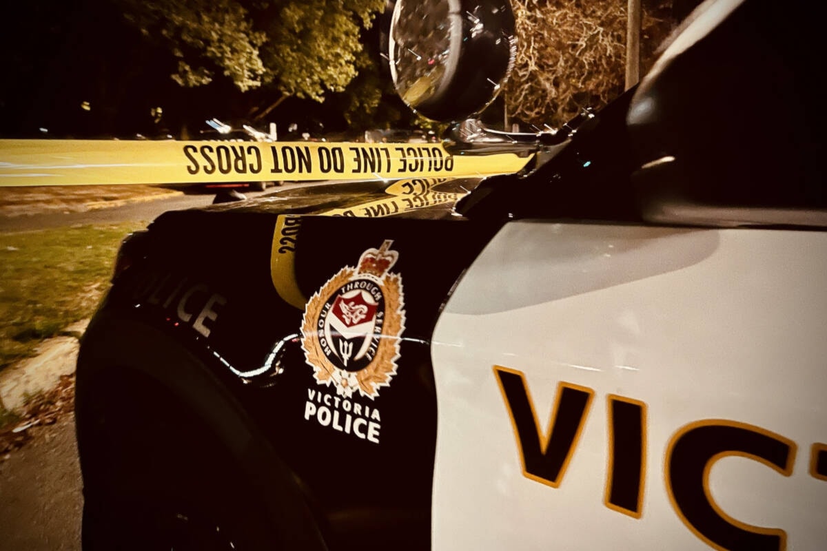 VictoriaNews's tweet photo. Cougar sighting prompts Victoria police warning for walkers https://t.co/UTXl9RwXrN https://t.co/wp3i6IN2e7