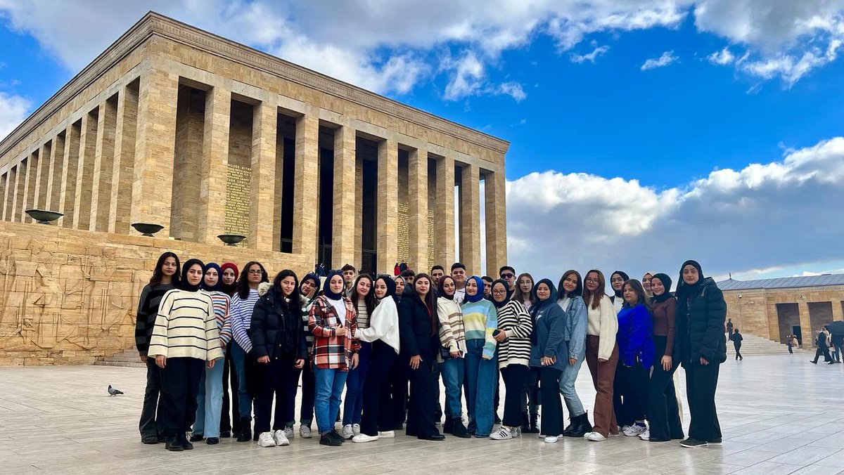 SMEEAL's tweet photo. Mehmet Emine Akdoğan Proje Anadolu Lisesi tarafından 12.sınıf öğrencilerimize mesleki rehberlik kapsamında Ankara Bilkent Üniversitesi ve Hacettepe Üniversitelerine gezi düzenlendi.Fakülteler, laboratuvarlar, üniversitenin sosyal ve fiziksel imkanları hakkında bilgi edindiler . https://t.co/UTDyUsf9Ws