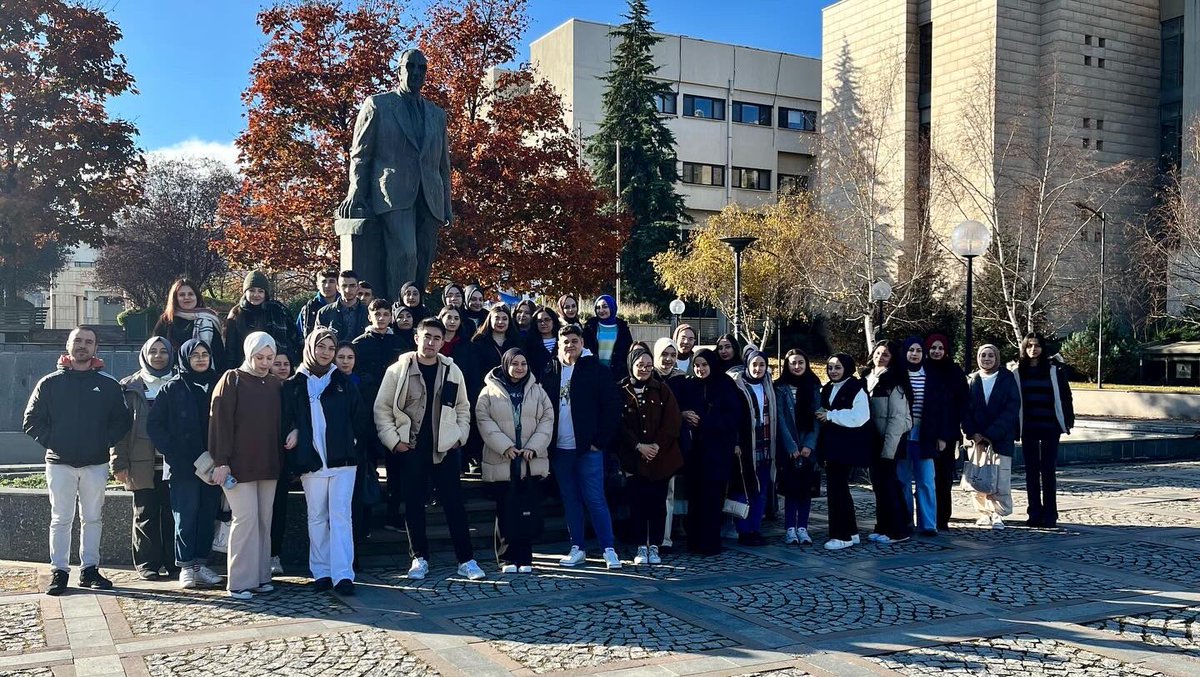 SMEEAL's tweet photo. Mehmet Emine Akdoğan Proje Anadolu Lisesi tarafından 12.sınıf öğrencilerimize mesleki rehberlik kapsamında Ankara Bilkent Üniversitesi ve Hacettepe Üniversitelerine gezi düzenlendi.Fakülteler, laboratuvarlar, üniversitenin sosyal ve fiziksel imkanları hakkında bilgi edindiler . https://t.co/UTDyUsf9Ws