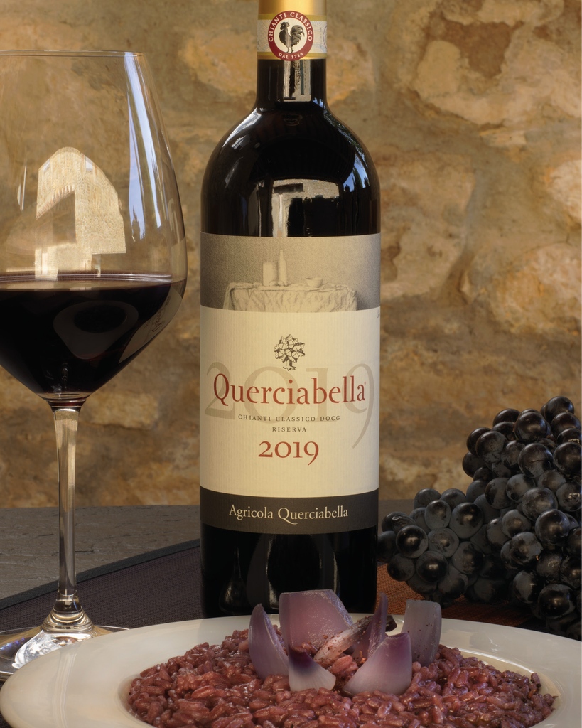 Try this delicious version of Risotto al Vino, a perfect autumn recipe that is satisfying, flavorful yet guilt-free and pairs flawlessly with wine. ⁠ We only used a couple of glasses of Querciabella Riserva for the recipe and kept the rest for drinking!⁠