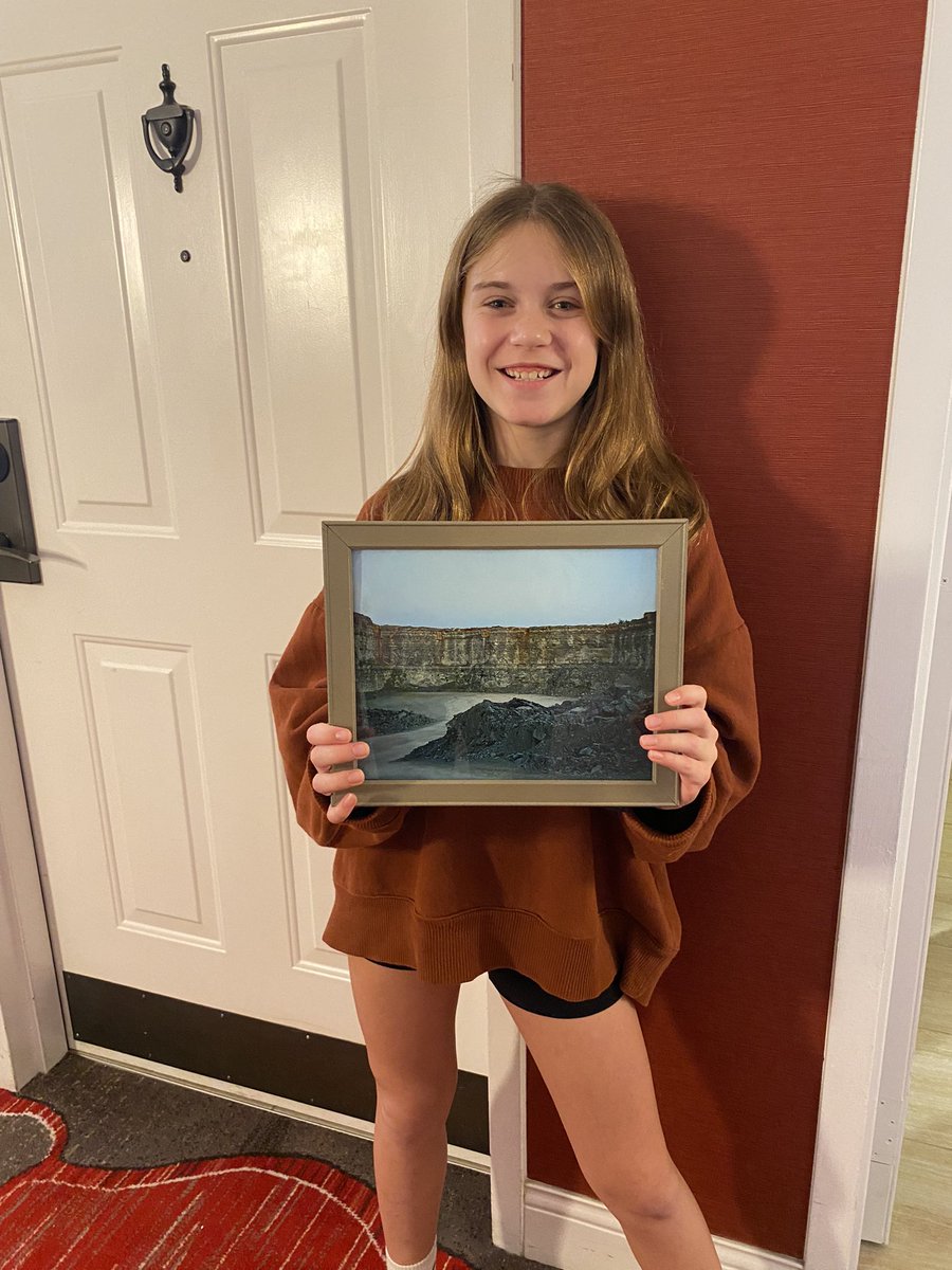 Mrs. Cheuvront (@mrs_cheuvront) on Twitter photo Check out these amazing visual art pieces from our Beta students! <a href="/SiegelMiddle/">Siegel Middle School</a> <a href="/stoecker_kim/">Kim Stoecker</a> #betacon23 <a href="/nationalbeta/">National Beta</a> Check out these amazing visual art pieces from our Beta students! <a href="/SiegelMiddle/">Siegel Middle School</a> <a href="/stoecker_kim/">Kim Stoecker</a> #betacon23 <a href="/nationalbeta/">National Beta</a>