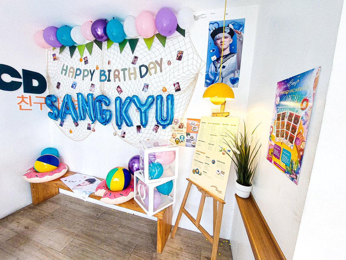 hyunjaeQyeon's tweet photo. We are super grateful for everyone who attended the cse eventhough it was the first event we organized. We hope yall enjoyed it as much as we did ❤️. But wait theres more due to popular demand of the calendars . I will release 11 solo calendars this week 😜

#SANGmmertime_Quest https://t.co/AKwuiy7EYS
