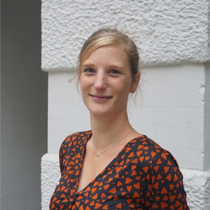 #Award 🏆🎓| Onze hoofddocent <a href="/Inge_deGraaf/">Dr. Inge de Graaf</a> won een Early Career Award! De prijs werd uitgereikt door de <a href="/_knaw/">De KNAW</a>  (Koninklijke Nederlandse Academie van Wetenschappen) voor haar onderzoek naar de toekomstige beschikbaarheid van zoetwater.  Gefeliciteerd! 👉 bit.ly/3SRMvo9