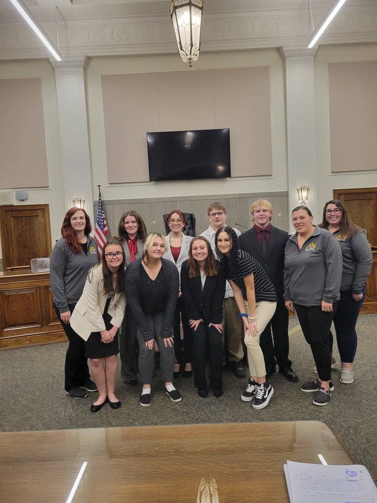 North Platte's Mock Trial team competed in regionals on Monday and won! They are headed to state in December! Congrats team & coaches!