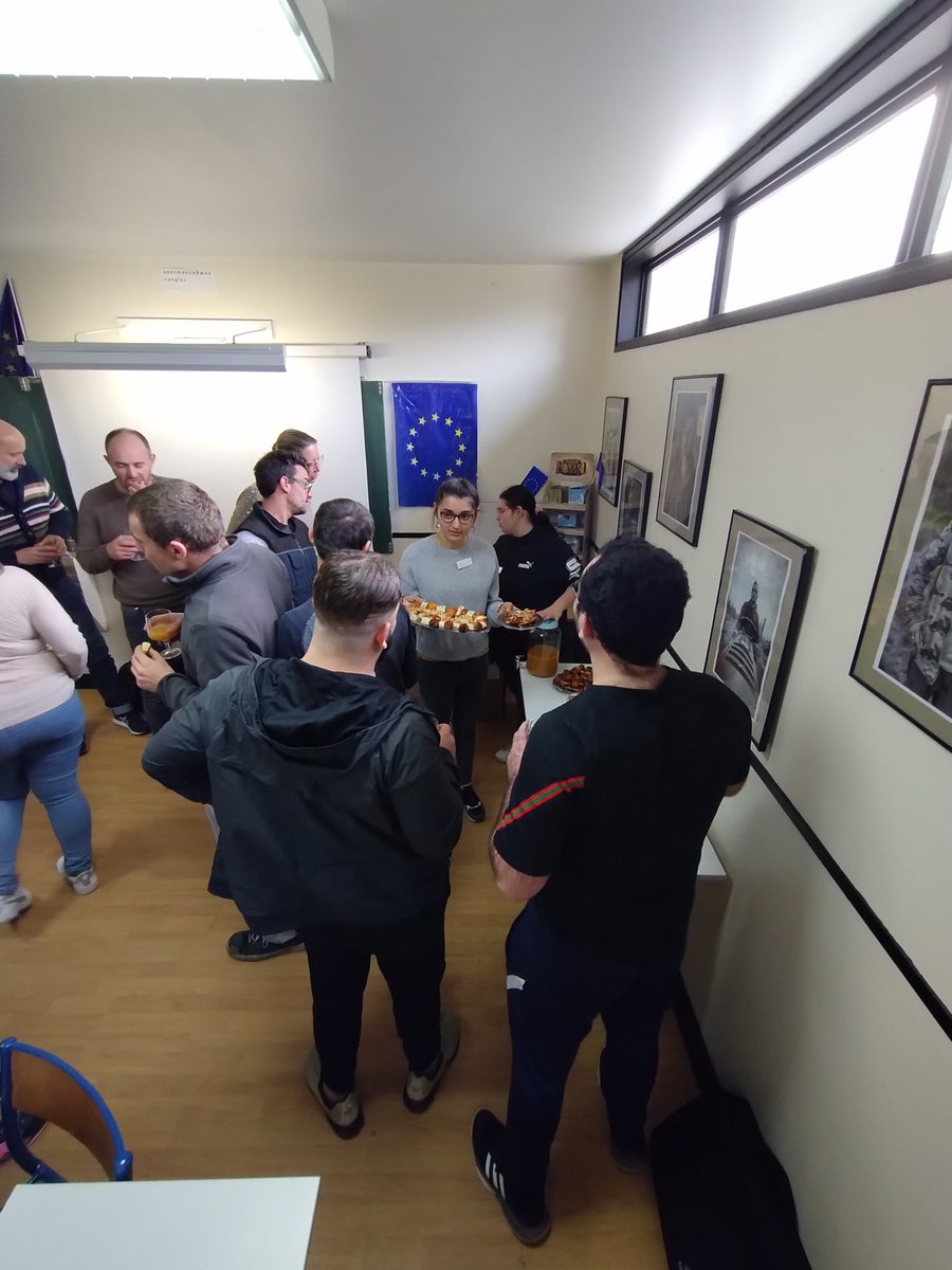 MLArcCharente's tweet image. Ce matin visite du chantier d'insertion Le Chantier d'à Côté à Cherves Richemont 
Cette visite rentre dans le cadre de la semaine européenne pour l'emploi des personnes handicapées 💪

C'est l'ADAPEI qui a organisé les visites pour les jeunes demandeurs, merci pour l'accueil 🙏