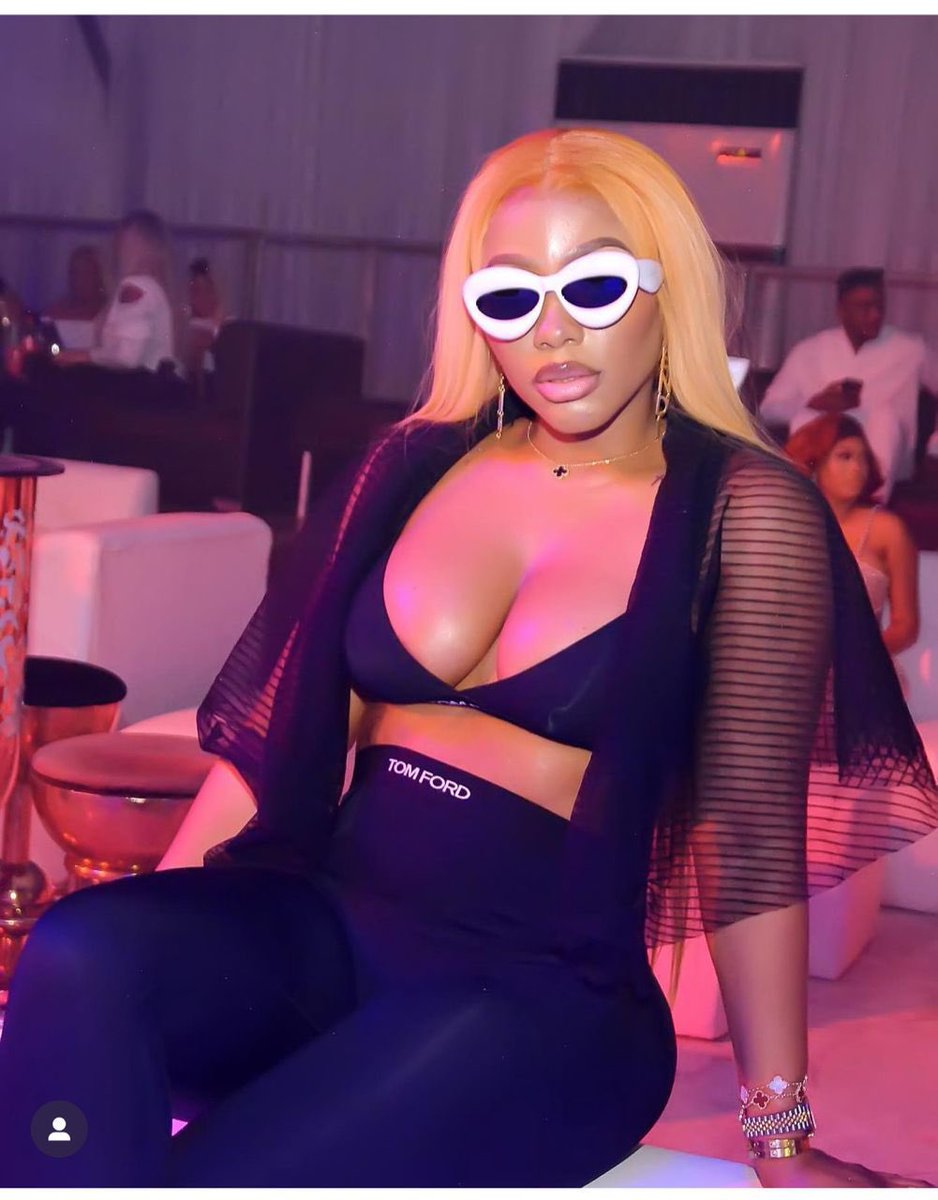 Mercy Eke is so fresh like ciuciu wine 😍

MERCY EKE X CIUCIU WINE
MERCY EKE IS LOVED
#MercyEkeᗢ
#MercyEkeMercenariesᗢ