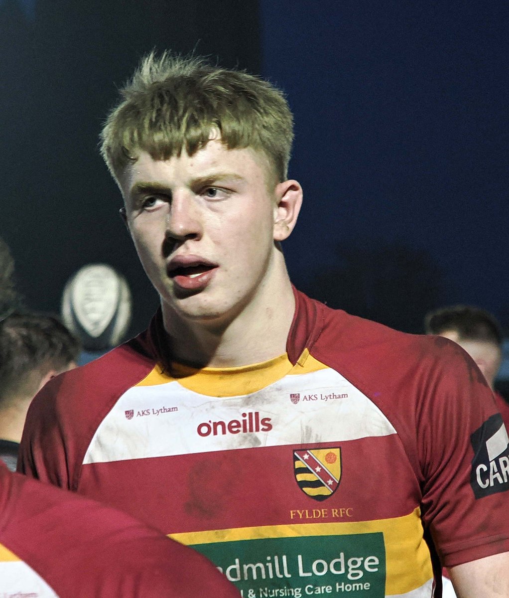 fylderugby's tweet photo. .@SaleSharksRugby Academy lock Tom Burrow is already making heads turn on dual reg at #Fylde. He made his starting debut v @otleyrugbyclub on Sat and was selected by the Coaches as MoM. Great lineout technique and hard working around the pitch. Ex-@MorleyRugby &amp; @HeckGrammar. https://t.co/cNqdp55ttz