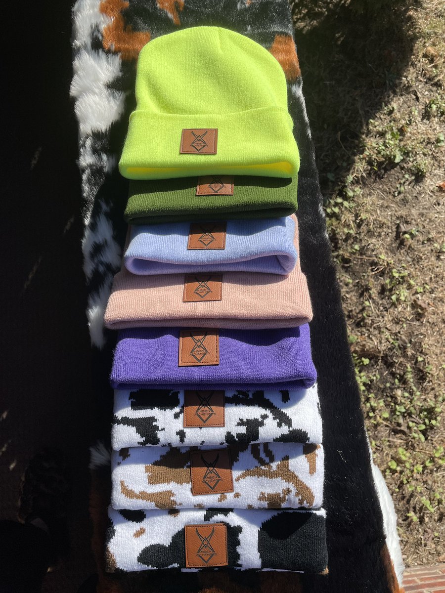 AmbientPgh's tweet image. NEW beanie colors available on ambientalchemists.com/shop/ 
.
.
#ambientalchemists #pittsburghedm