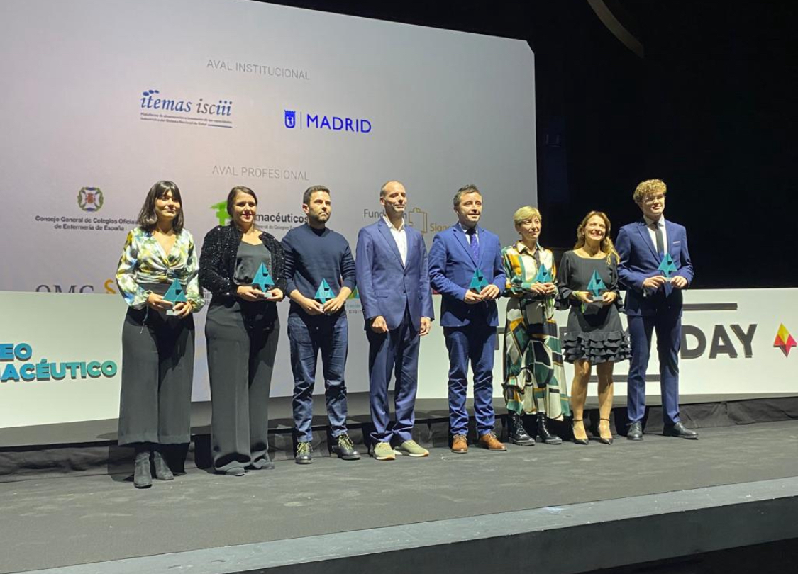 HospitalSantPau's tweet photo. 🙌El Centre de Validacions Clíniques de Solucions Digitals #SantPau i @NTTDATA guardonats als #PremisEnnovaHealth en la categoria "Transformació digital" amb el projecte "Realitat virtual per a millorar la funcionalitat en pacients amb esquizofrènia"

 ➕https://t.co/5yKRd9zPcz https://t.co/Y6xxdIrvS2