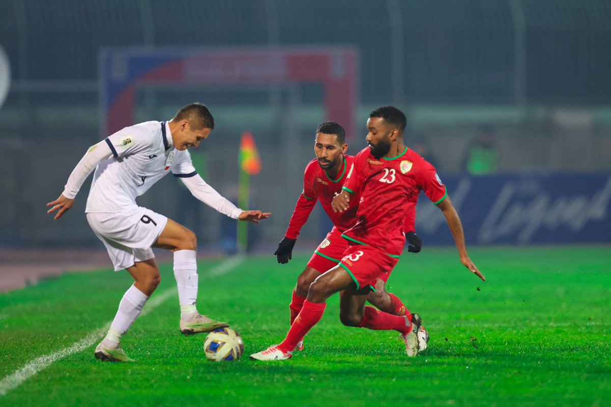 ⌚️40' عمان 0 : 0 قيرغيزستان #قيرغيزستان_عمان #التصفيات_الآسيوية #معاك_يالأحمر