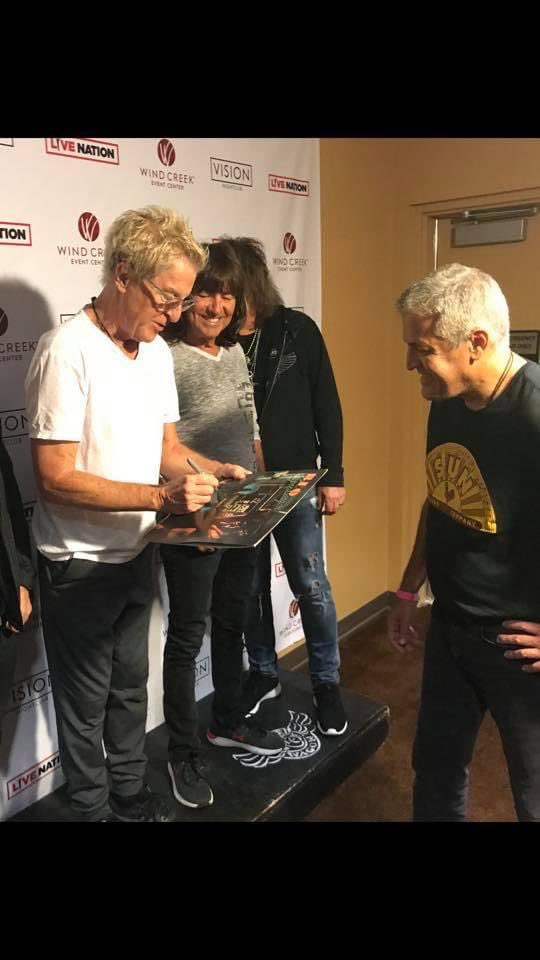 renerincon's tweet photo. 21 de noviembre de 1980 sale al mercado esta joya, hay que celebrarla cofradía
@kcreospeedwagon 🎸- #ReoSpeedWagon #vinyl #HiInfidelity
-
@CDominguesP @Cesararriba @AlexandrMendoza @Octasasso @arreazaortega @Allan_ha @EfrainZavarce
@PanchoBigott @Casanay @pedrocastillo @edylefer https://t.co/zM8UkwxHrJ