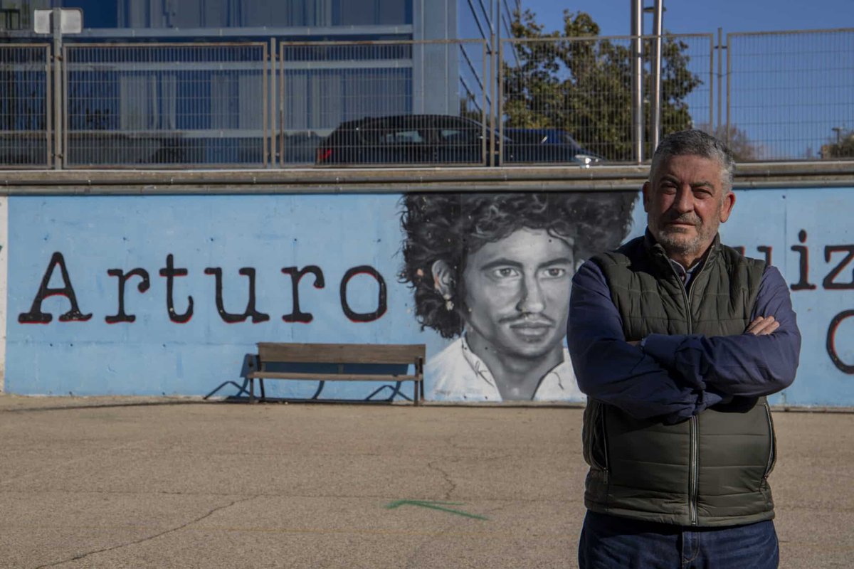 Emilio_Silva_'s tweet photo. Hasta siempre Manuel Ruiz, que luchó por la justicia que nunca tuvo su hermano Arturo que fue asesinado por la extrema derecha franquista el 23 de enero de 1977. Fue un noble desobediente en este reino de la impunidad. https://t.co/SKzMrqcBKY