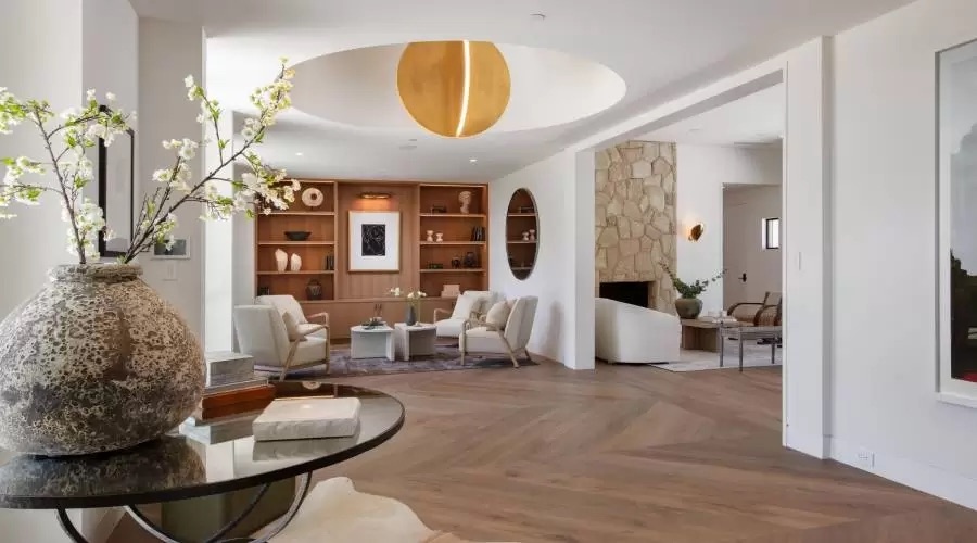 uniquehomeslux's tweet photo. Set on 3+, flat #acres every #detail of the #estate has been carefully considered to create an unrivaled #lifestyle #experience that marries #luxedesign with #modern livability. 

-#Montecito #California
-7 Beds, 10.5 Baths
-9,653 Sqft

By Homes and Land | https://t.co/KuHgM9G56g https://t.co/mLETFT1M5O