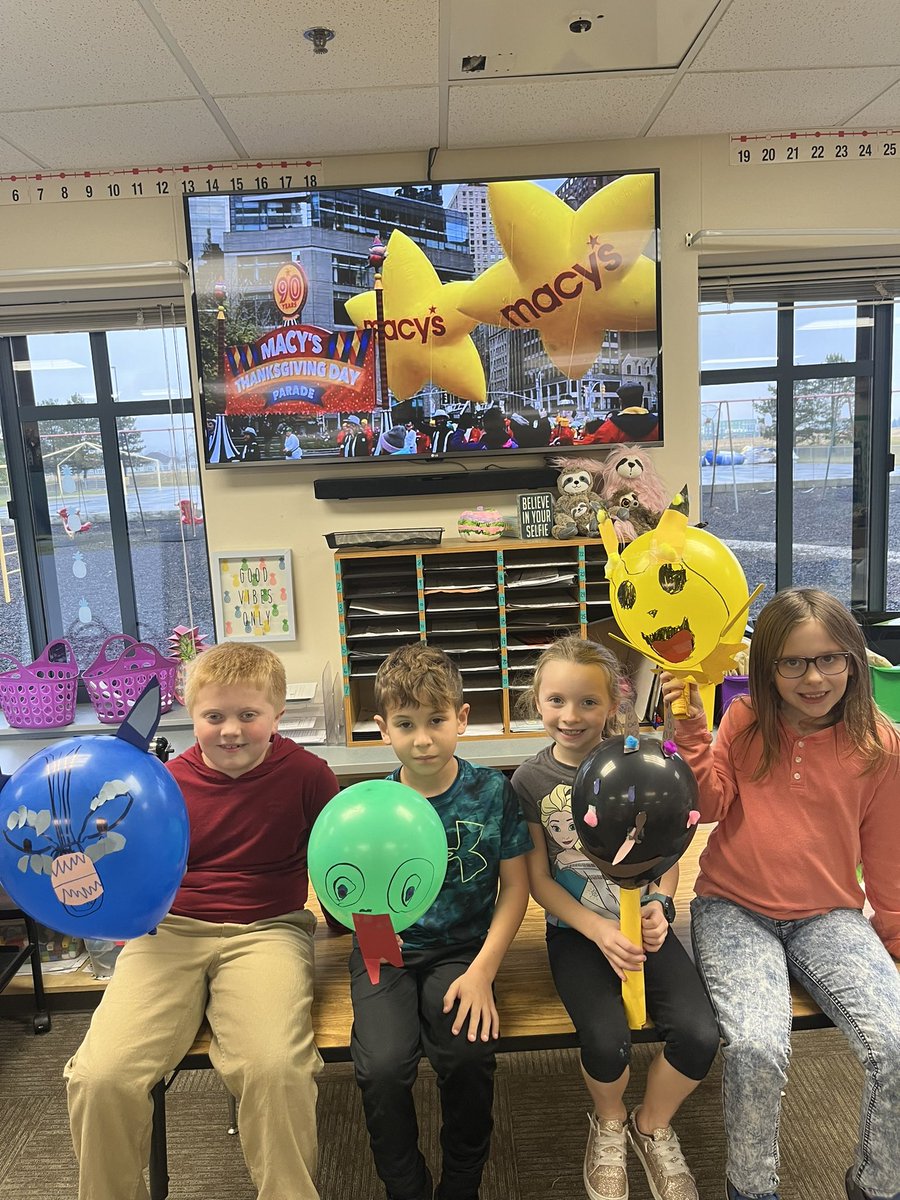 Balloons Over Broadway is always a success!!!  🎈 🦃 🎉 #1GC #jbsrocks