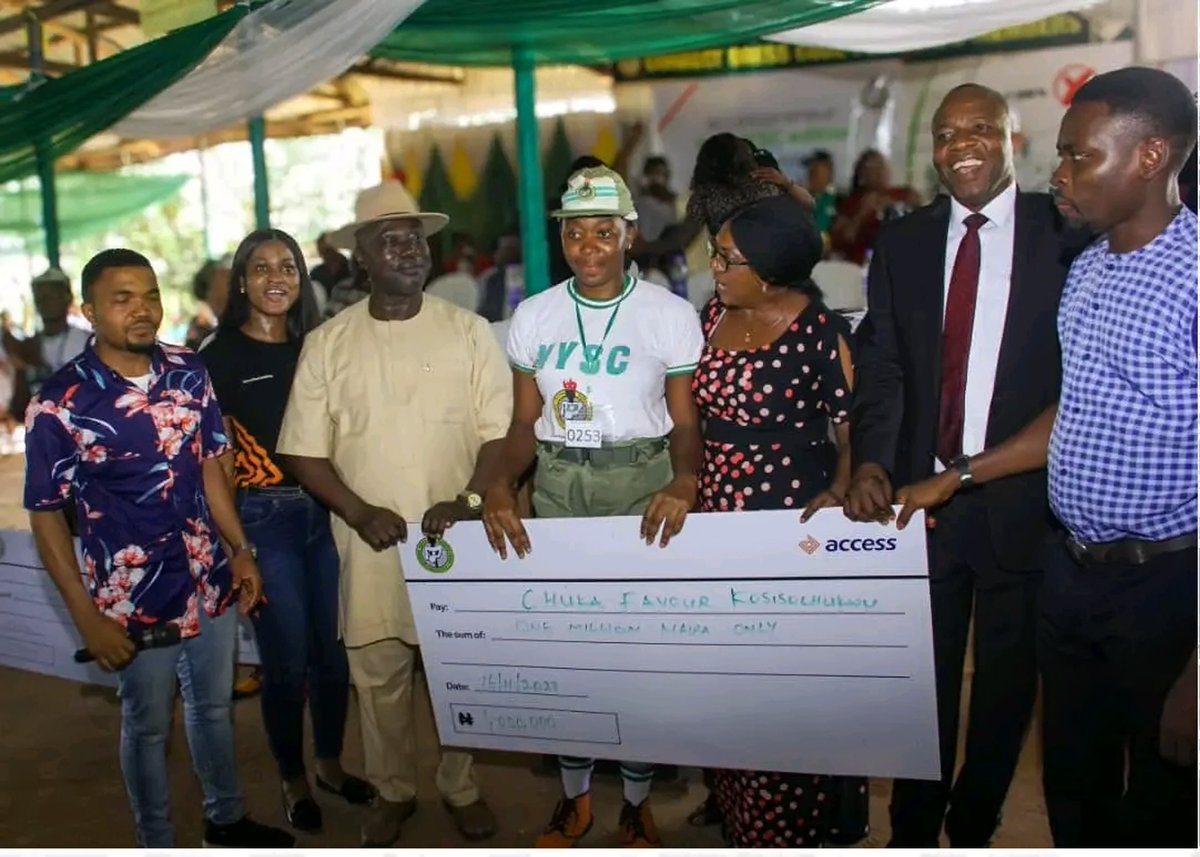 Grateful for the journey, I've earned the title of Accessprenuer Enugu State winner. Thanks to everyone who believed in me. 🏆 #AchievementUnlocked #Gratitude
#Access #MyAccessBank #Access_more