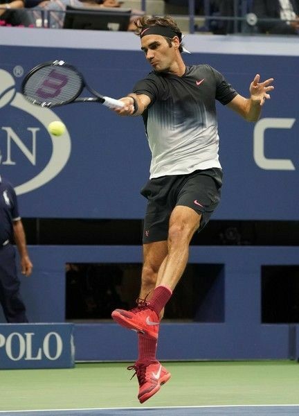 VeronicaHoungan's tweet photo. Patrick Mouratoglou 
Of course it’s Roger Federer ! He’s the reason why tennis has become so popular! 
Federer game is unique; everyone wants to play like Federer, nobody plays like Federer!! https://t.co/Pw0iW9j8K7