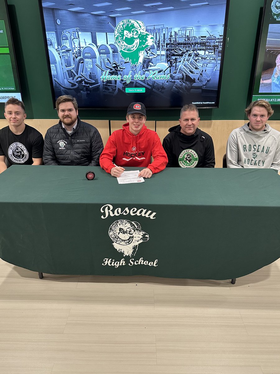 Rams Hockey Online tweet media