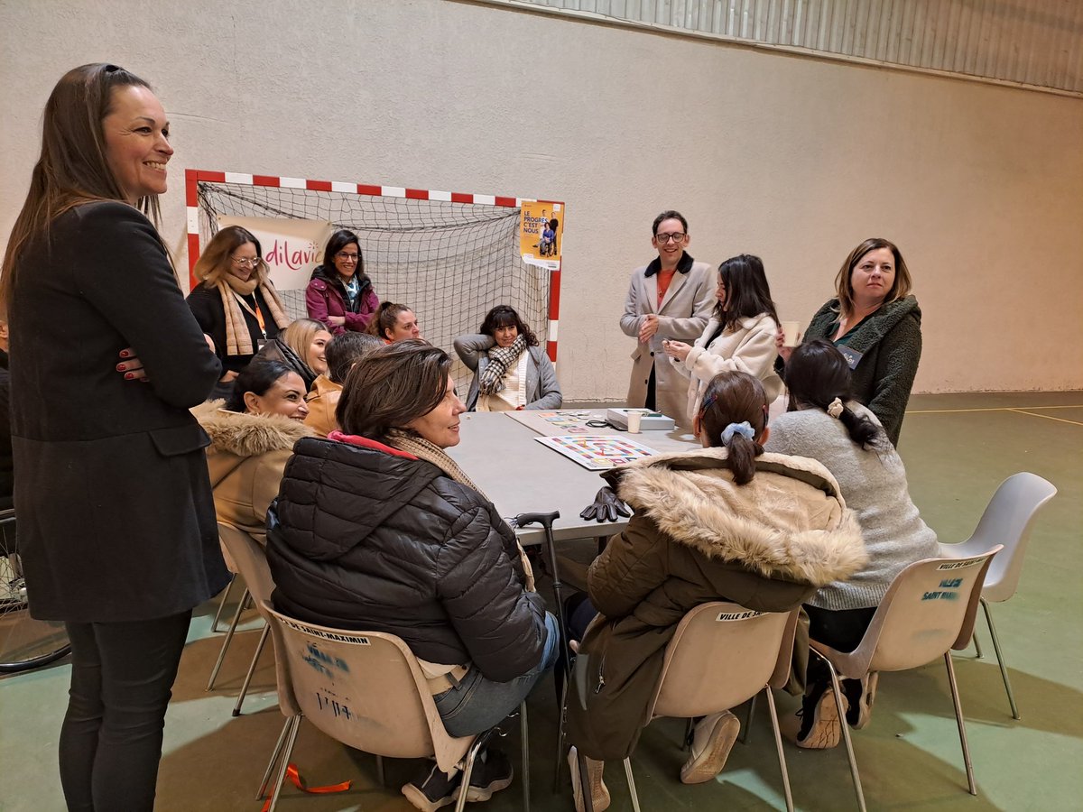 LeilaHamanda's tweet photo. #SEEPH2023 Ce matin, belle collaboration entre Cap emploi 83 et ses partenaires Pôle emploi de Saint-Maximin & Brignoles.
🏈Handirugby et ateliers #Handilavie ➕️ handipoursuite #agefiph #capemploi83
🎉Bravo à nos équipes! #recruterautrement
@Ludovic_vandame
@ClmentEmilie5 https://t.co/W0L2I0pCua