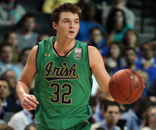 CFB247's tweet photo. Steve Vasturia
Notre Dame, Guard 2013-2017 https://t.co/t0cyHRIwnn