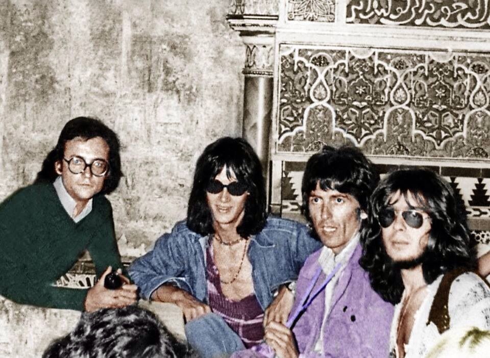 2X1Radio's tweet photo. Entrevista a Alfonso Arteseros @AArteseros en @RadioArrebato
#EspañaEnLaMemoria #TheShadows #PopTops #DuoDinámico #Ramoncín #BaronRojo #JuanIgnacioOcaña #ElFrenteDelArte
Link (a partir del min. 16:00):
https://t.co/ToDSyyTqXk https://t.co/jakN0rb0JW