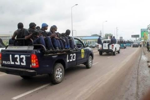 carine_dikiefu's tweet photo. #RDC #OperationLikofi: 10 ans se sont écoulés depuis le lancement d’une opération #policière meurtrière censée mettre fin à la criminalité urbaine à Kin. Au moins 51 jeunes hommes et garçons présumés « #kuluna » ont été #abattus et 33 portés disparus. https://t.co/DIzYkK4p5O 1/4 https://t.co/qB0BHC2uRt